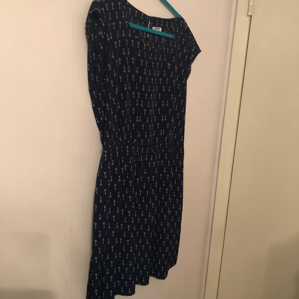 Old Navy XL navy key print dress.